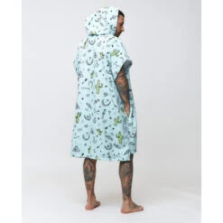 PONCHO AFTER HYPE PACIFIC WASH -FANATIC Soldes poncho after hype pacific wash 3